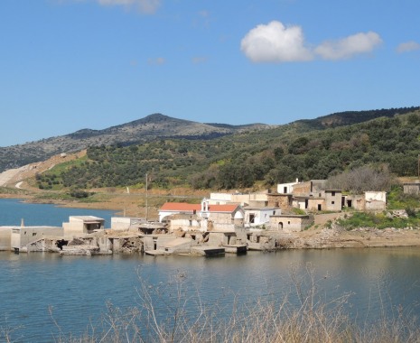 Aposelemis Dam and the Sunken Village of Sfedili: Crete’s Forgotten Past Beneath the Water